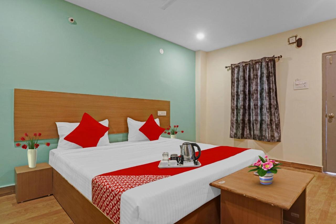 Hotel O Lavish Stay حيدر أباد المظهر الخارجي الصورة