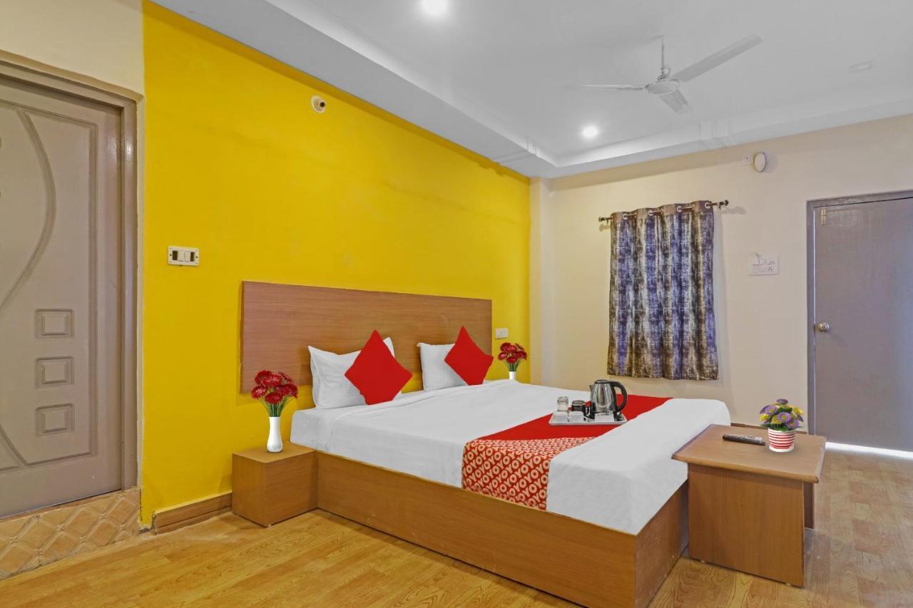 Hotel O Lavish Stay حيدر أباد المظهر الخارجي الصورة