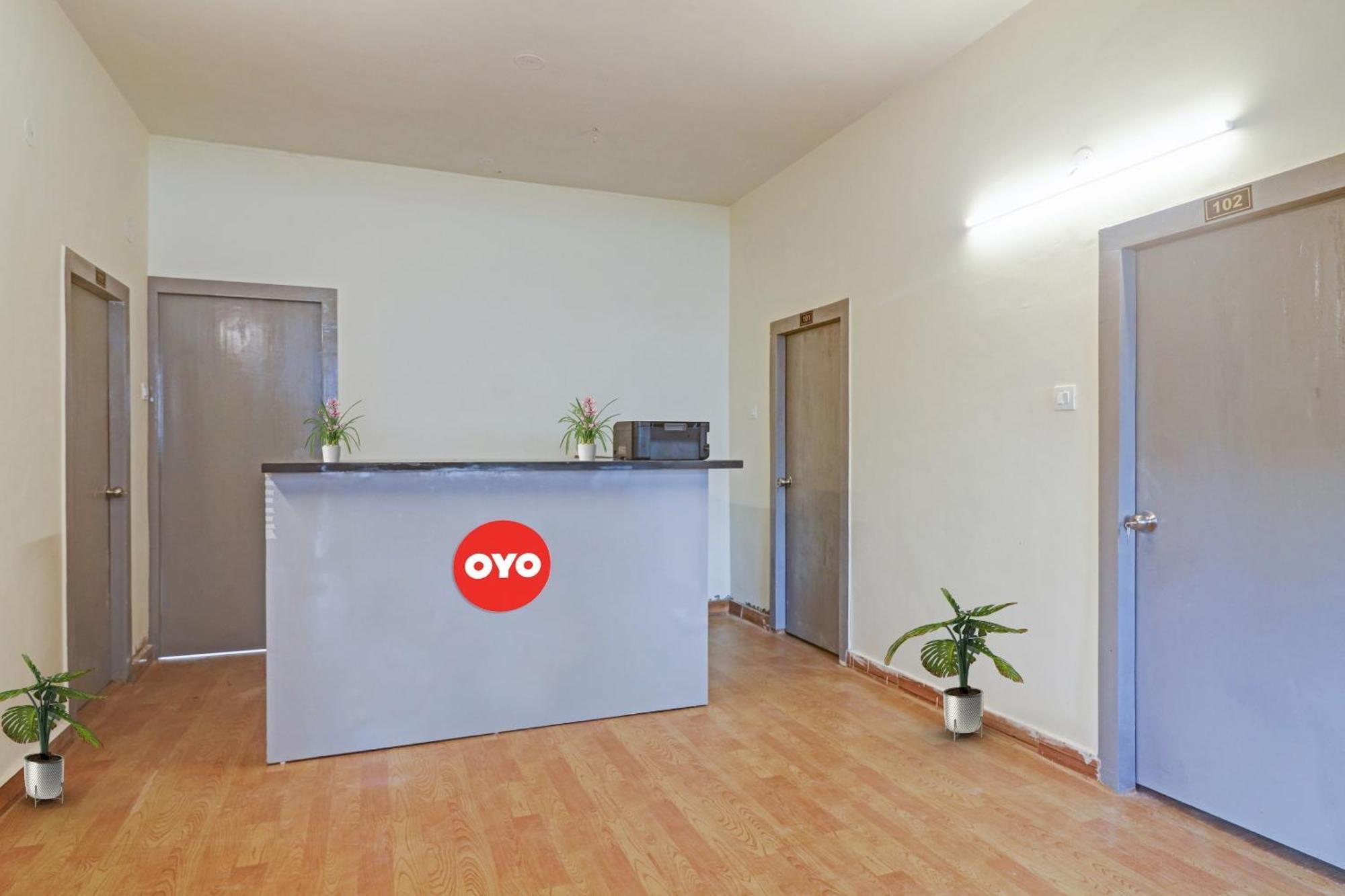 Hotel O Lavish Stay حيدر أباد المظهر الخارجي الصورة